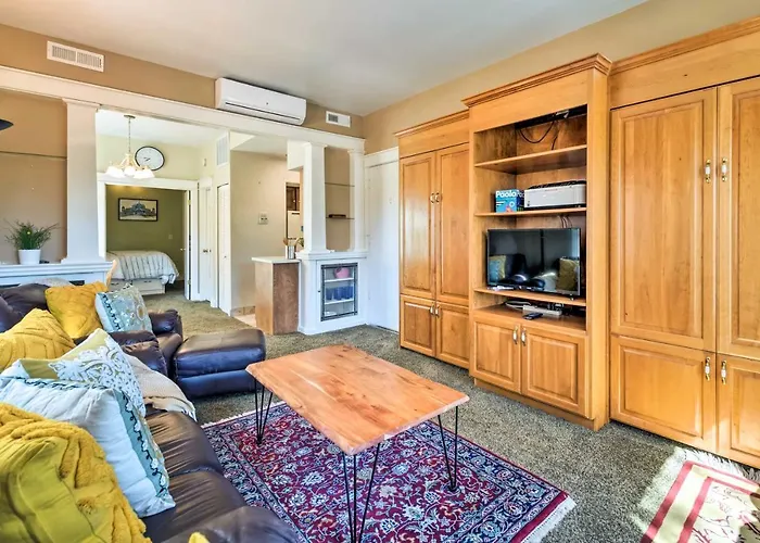 Salt Lake City Condo Less Than 28 Mi To Ski Resort!